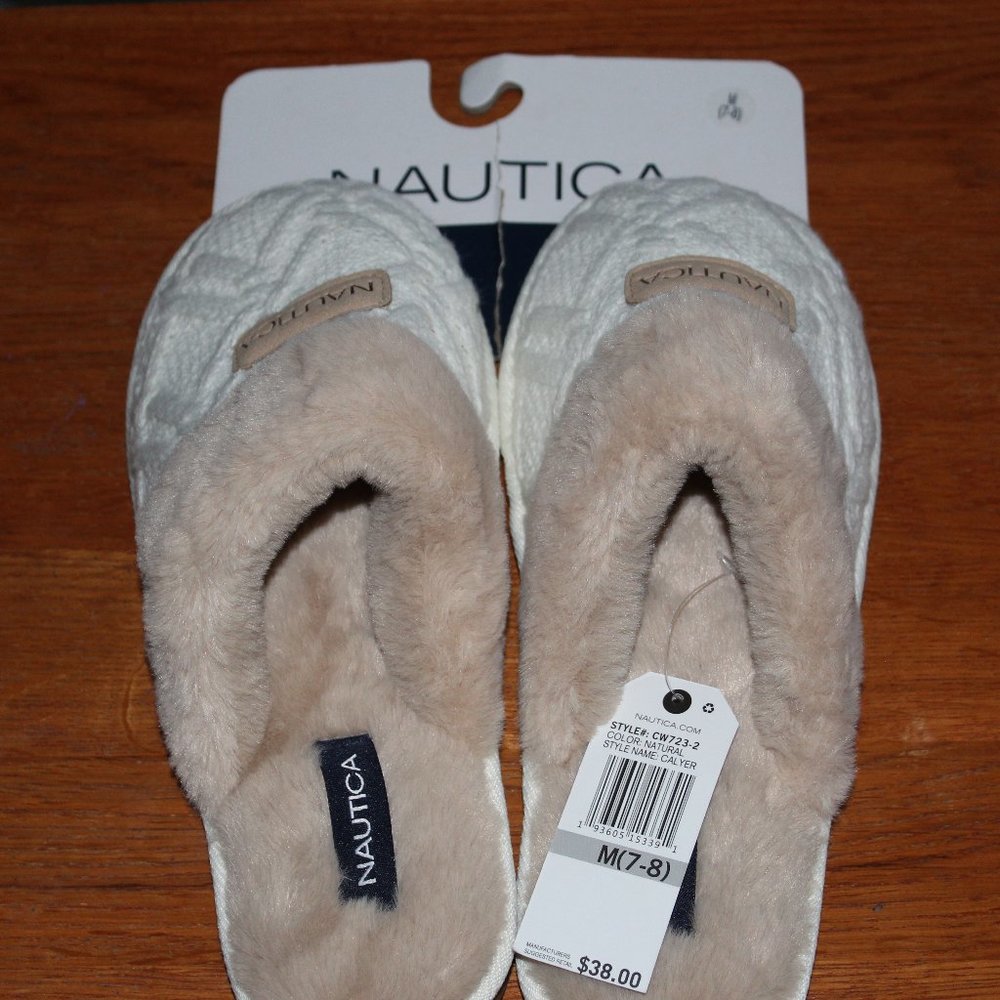 NWT Women's Nautica Slippers Natural color Woven Front furry Sz. M(7-8)